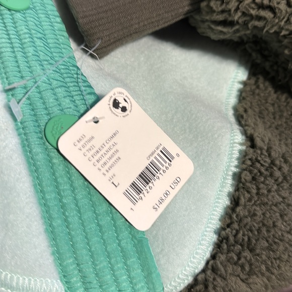 Free People Green and Mint Sweater - Picture 12 of 12